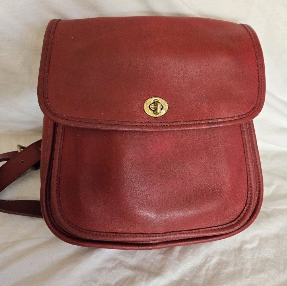 Vintage Coach Large Side Pack In Red